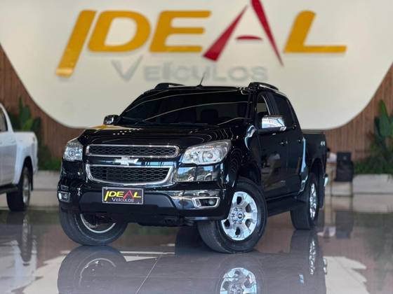CHEVROLET S10 2.5 LTZ 4X4 CD 16V FLEX 4P MANUAL CHEVROLET S10 2.5 LTZ 4X4 CD 16V FLEX 4P MANUAL